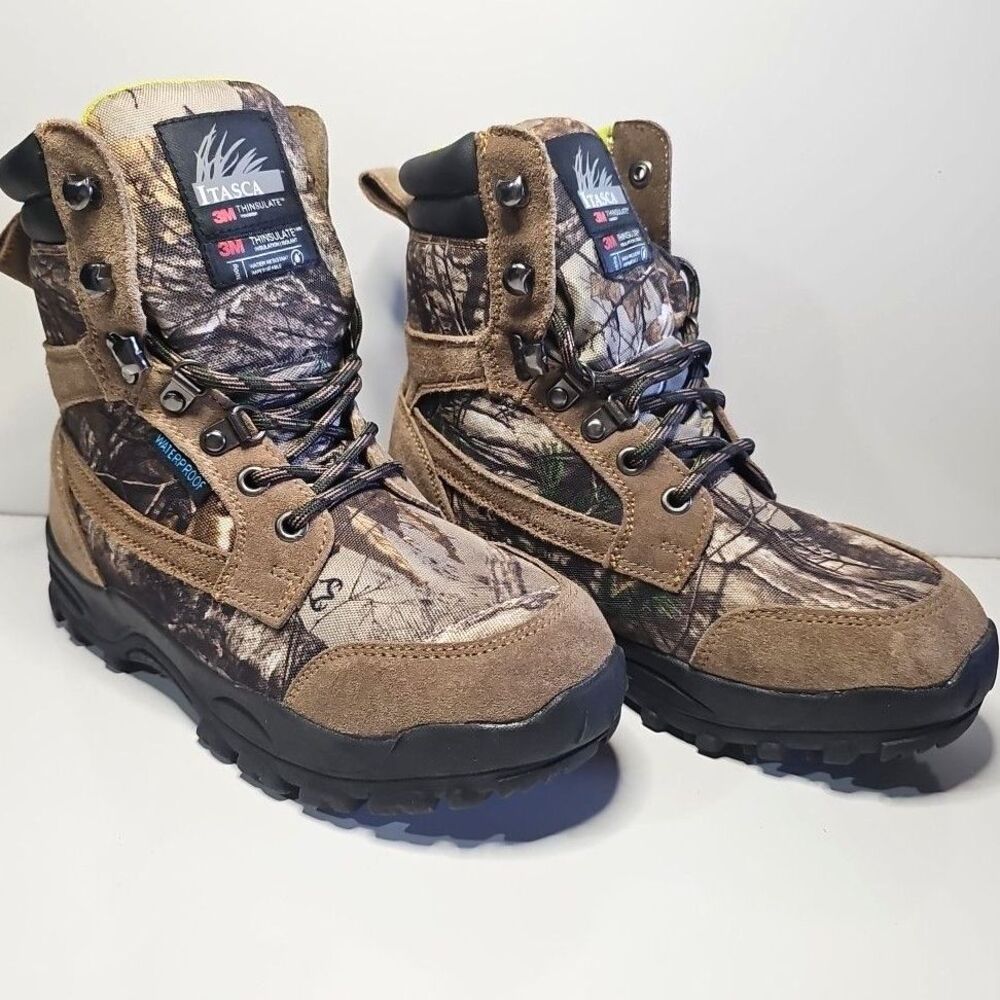 ITASCA Boots CAMOUFLAGE Water Resistant SNOWBOOTS 3M THINSULATE SIZE 5 Outdoors
